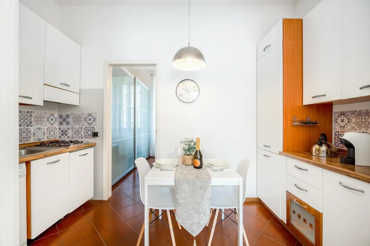 Appartement {Corso Sempione - Citylife} - Wi-Fi / Netflix /Mm5 Milaan